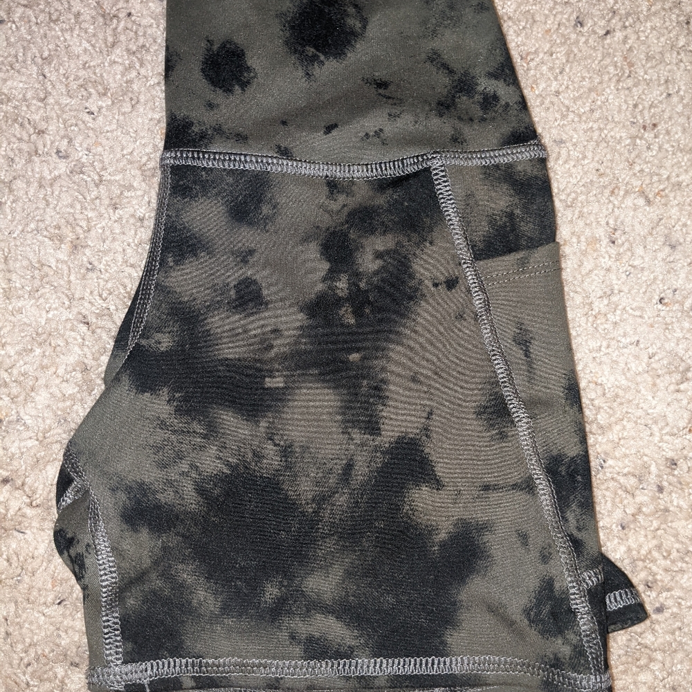 Biker shorts with pockets